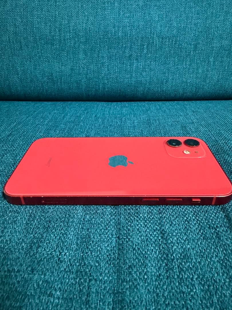 Apple iPhone 12 (赤) 本体　reference