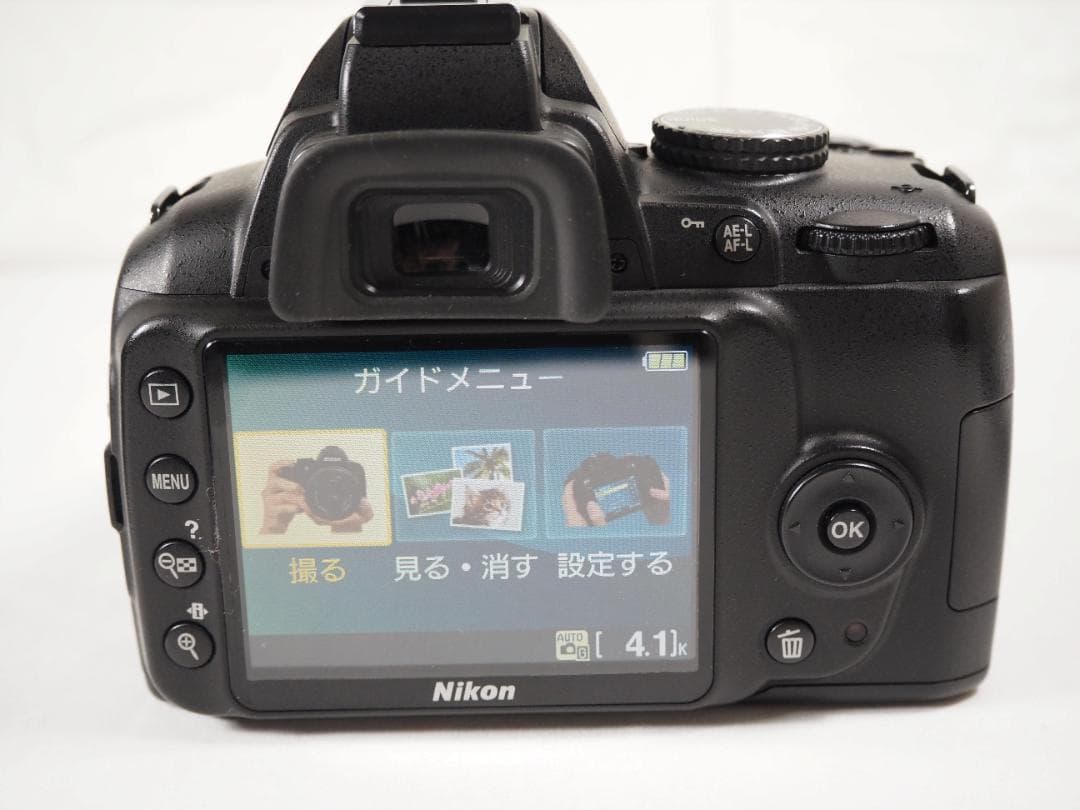 Nikon 一眼レフカメラ　D3000　レンズキット