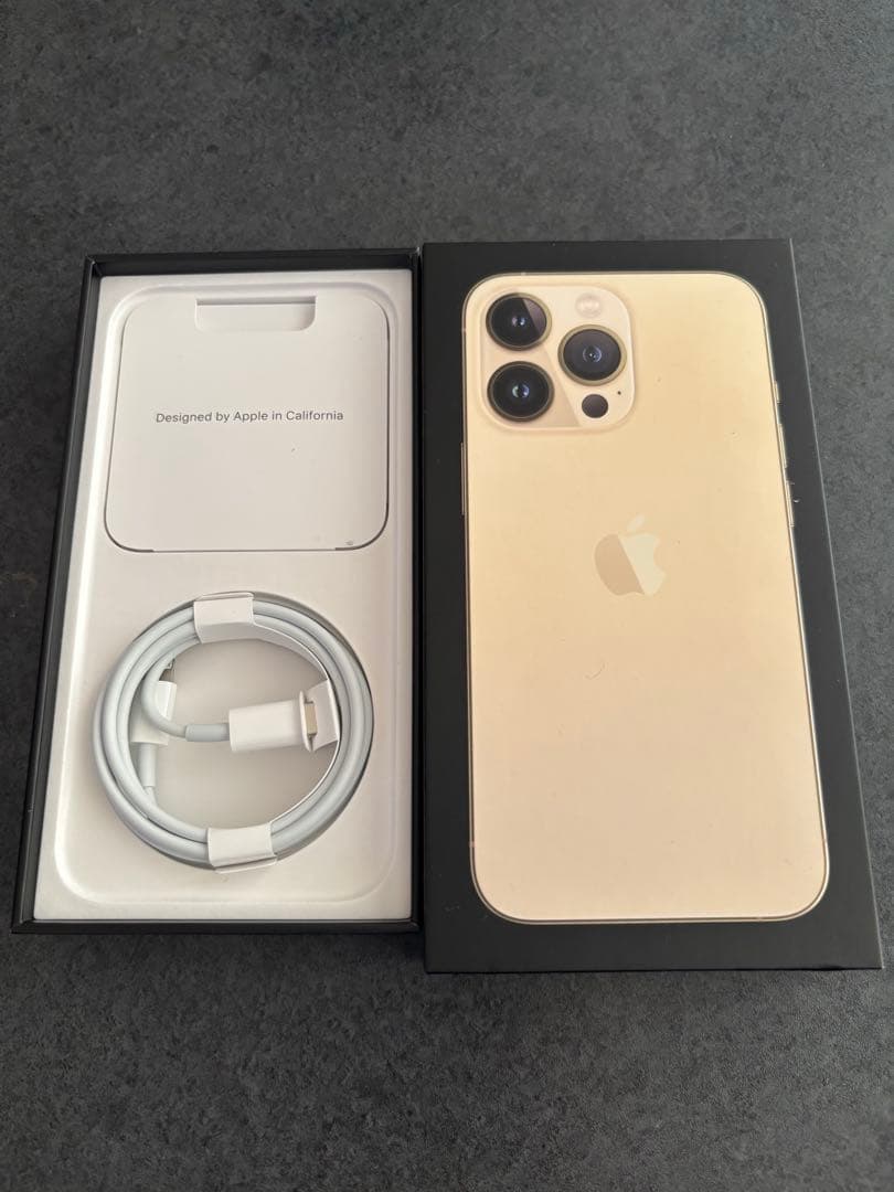 【値下げ】Apple iPhone 13 Pro ゴールド 本体と付属品