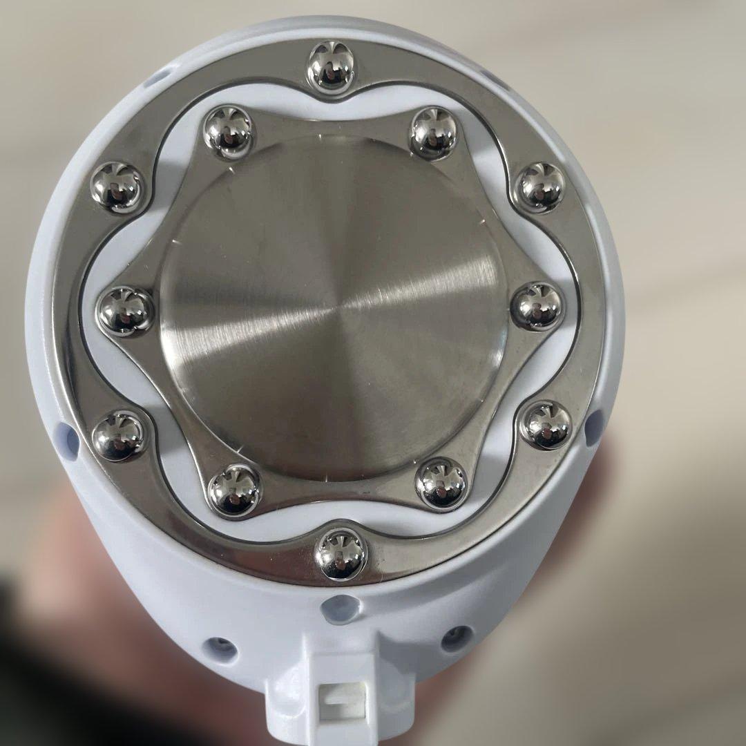YAMAN 家庭用美容器　キャビスパメルナージュ