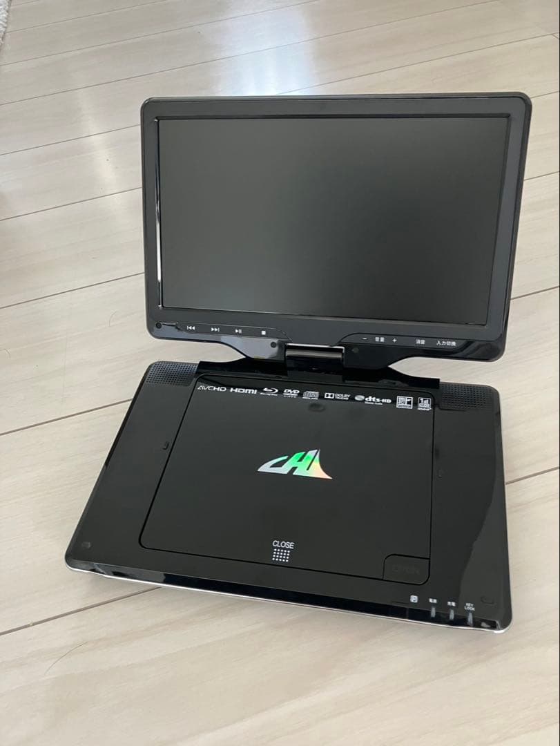 フルセグチューナー搭載10inchブルーレイディスクプレイヤー
