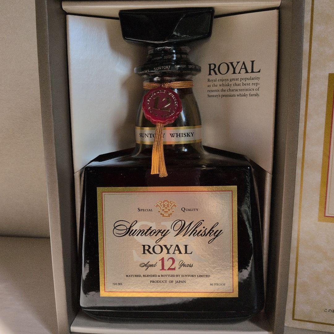 【未開栓】SUNTORY　ウイスキー ロイヤル 12年 700ml