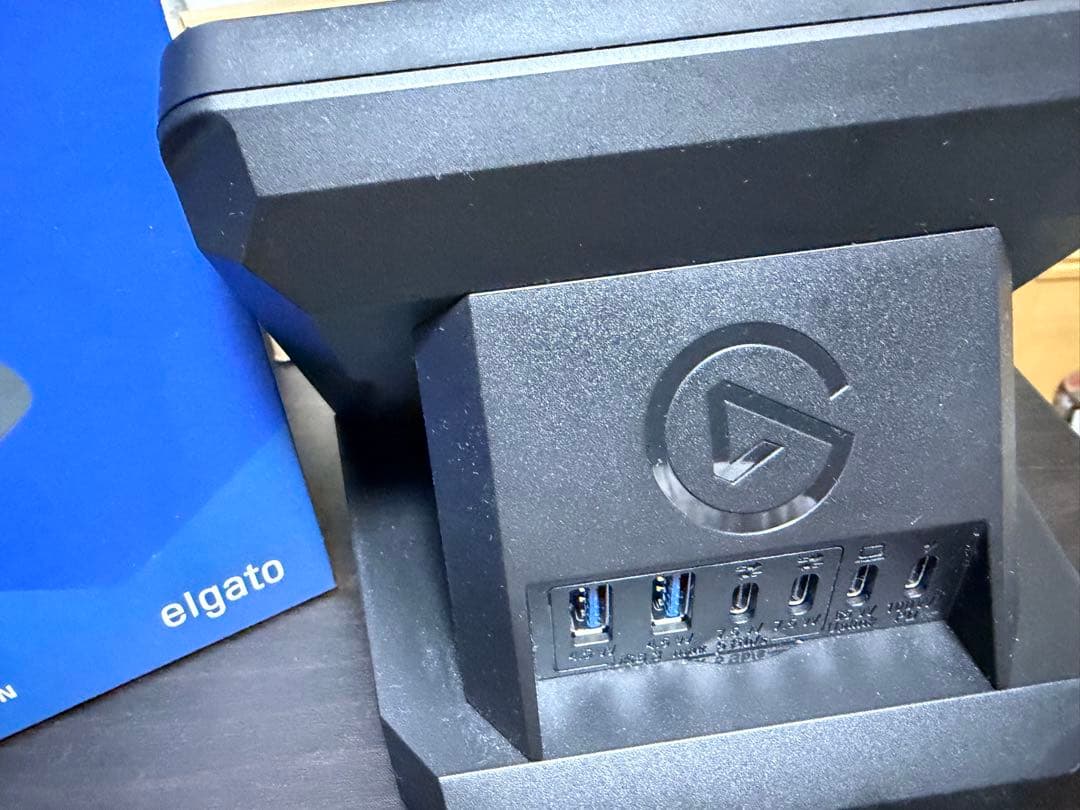 Elgato Stream Deck+ 本体　USB HUB付