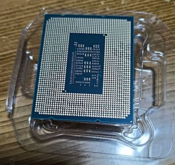 Core i3-12100F ＋ クーラー【動作確認済】