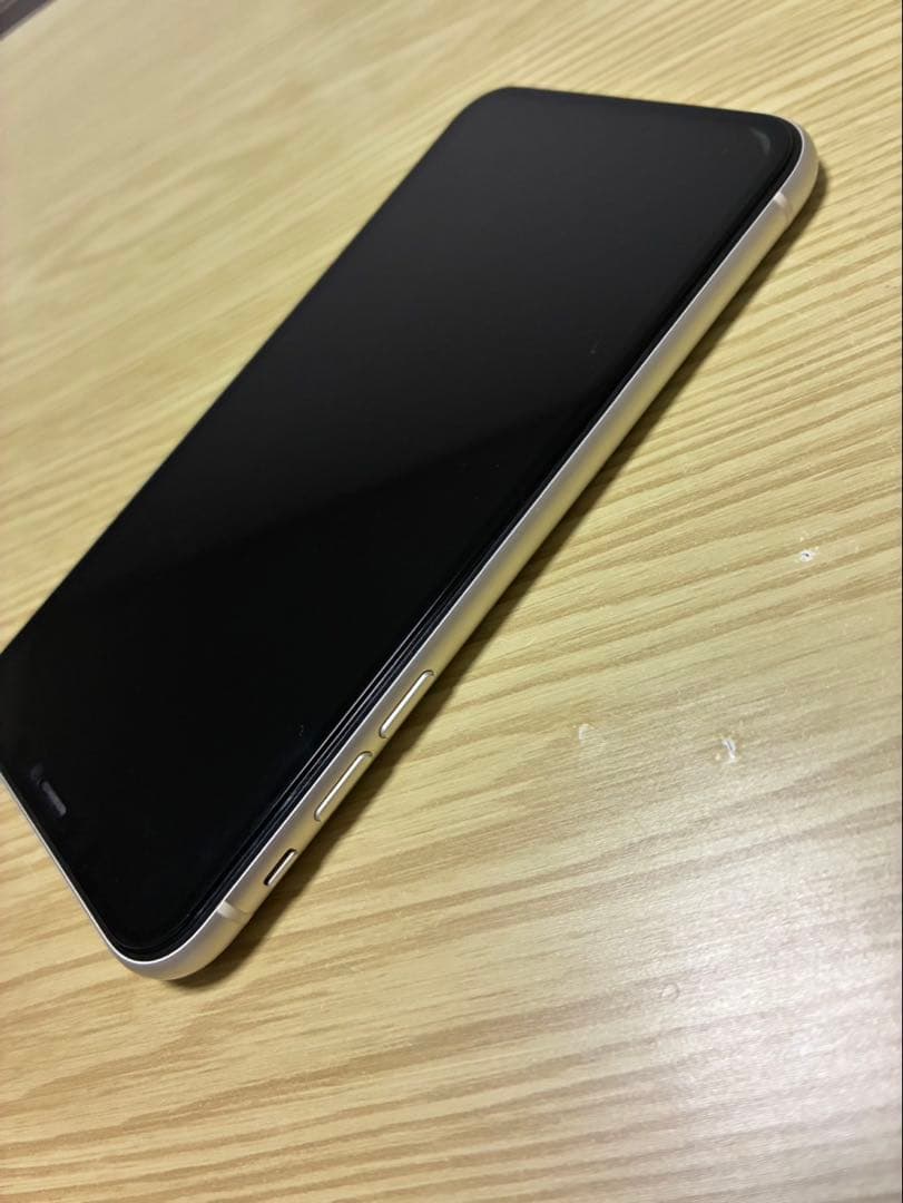 Apple iPhone 11 ホワイト SIMフリー 128G