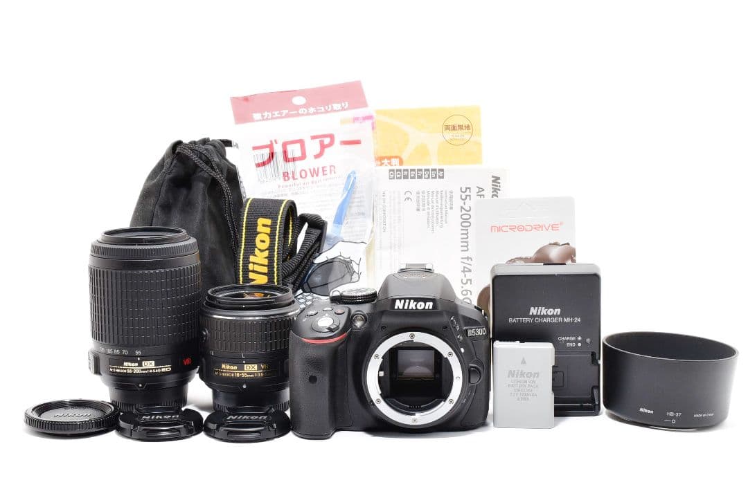 ショット数激少！美品✨️Nikon D5300✨️ダブルズーム✨️Wi-Fi対応