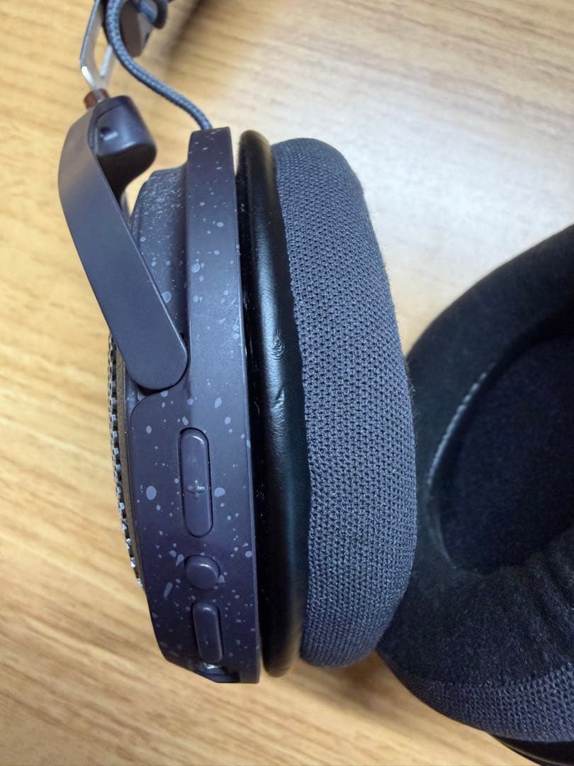 オーディオテクニカ ATH-HL7BTワイヤレスヘッドホン