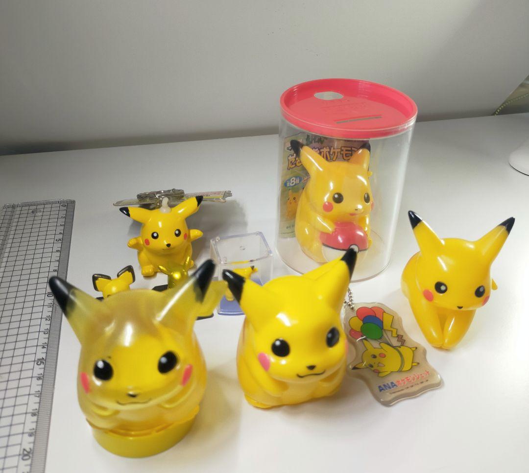 初期デザイン　ピカチュウ　レトロソフビ　ポケモン ３０周年 Pokemon 当時