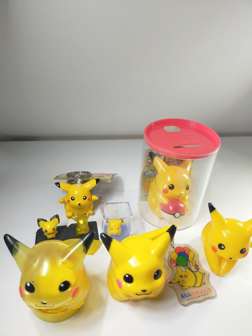 初期デザイン　ピカチュウ　レトロソフビ　ポケモン ３０周年 Pokemon 当時
