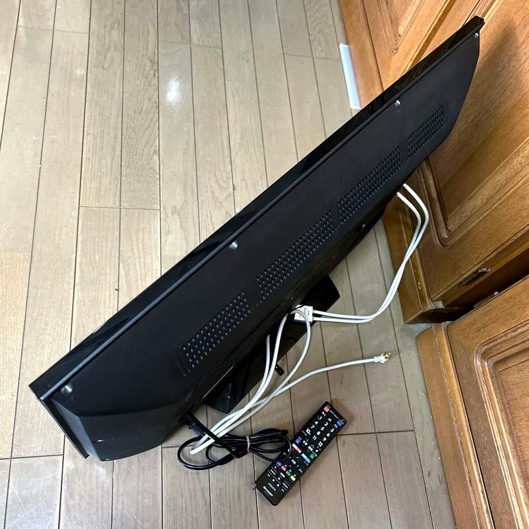 SHARP AQUOS 32インチ　液晶テレビ　LC-32H30 2016年製