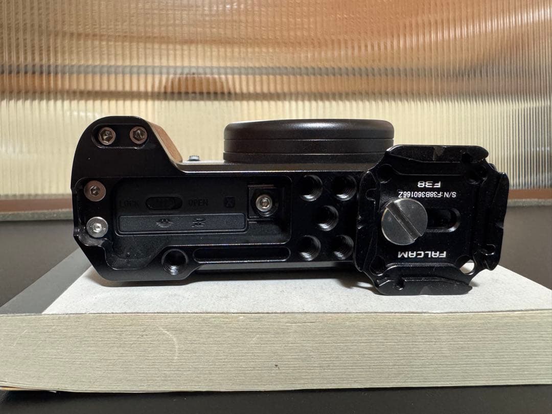 【isara】SONY VLOGCAM ZV-1 本体 + 付属品