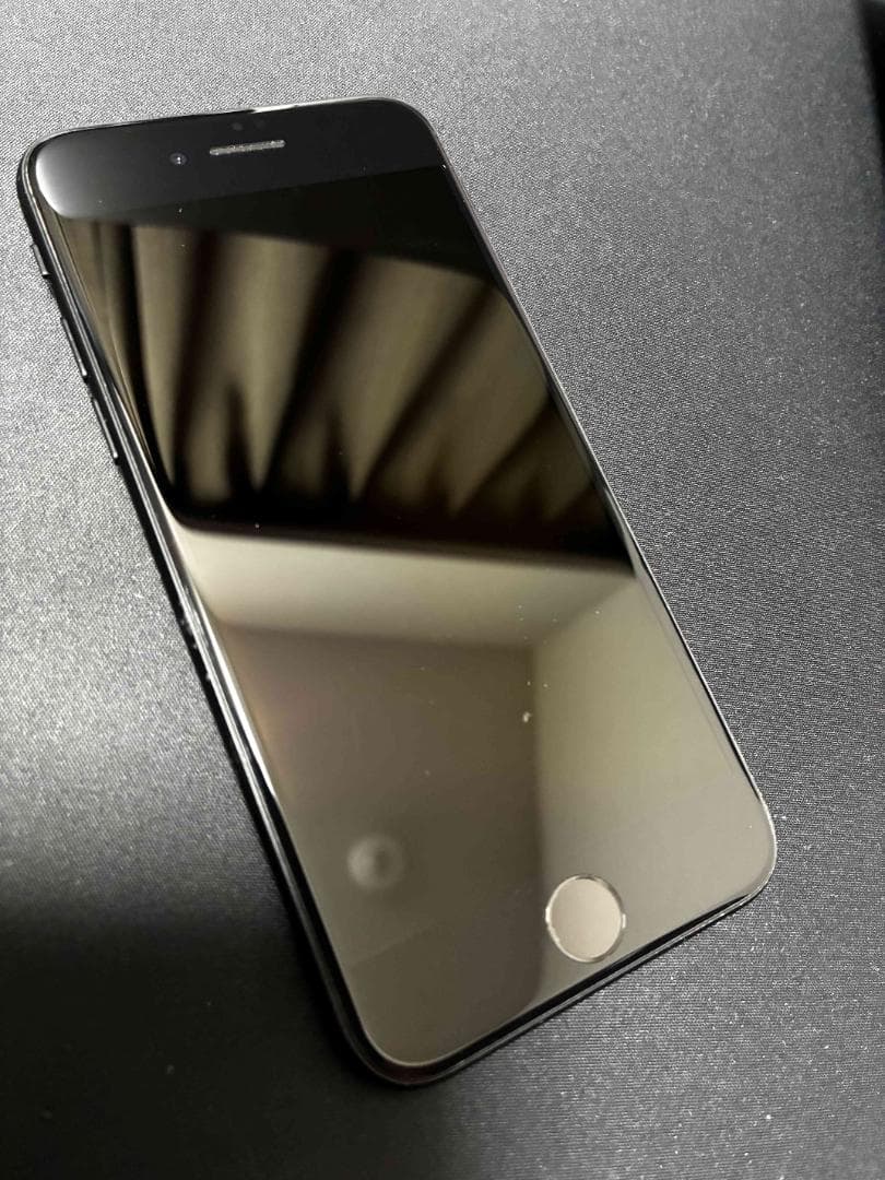 iPhone SE 第2世代 64GB　ブラック　simフリー