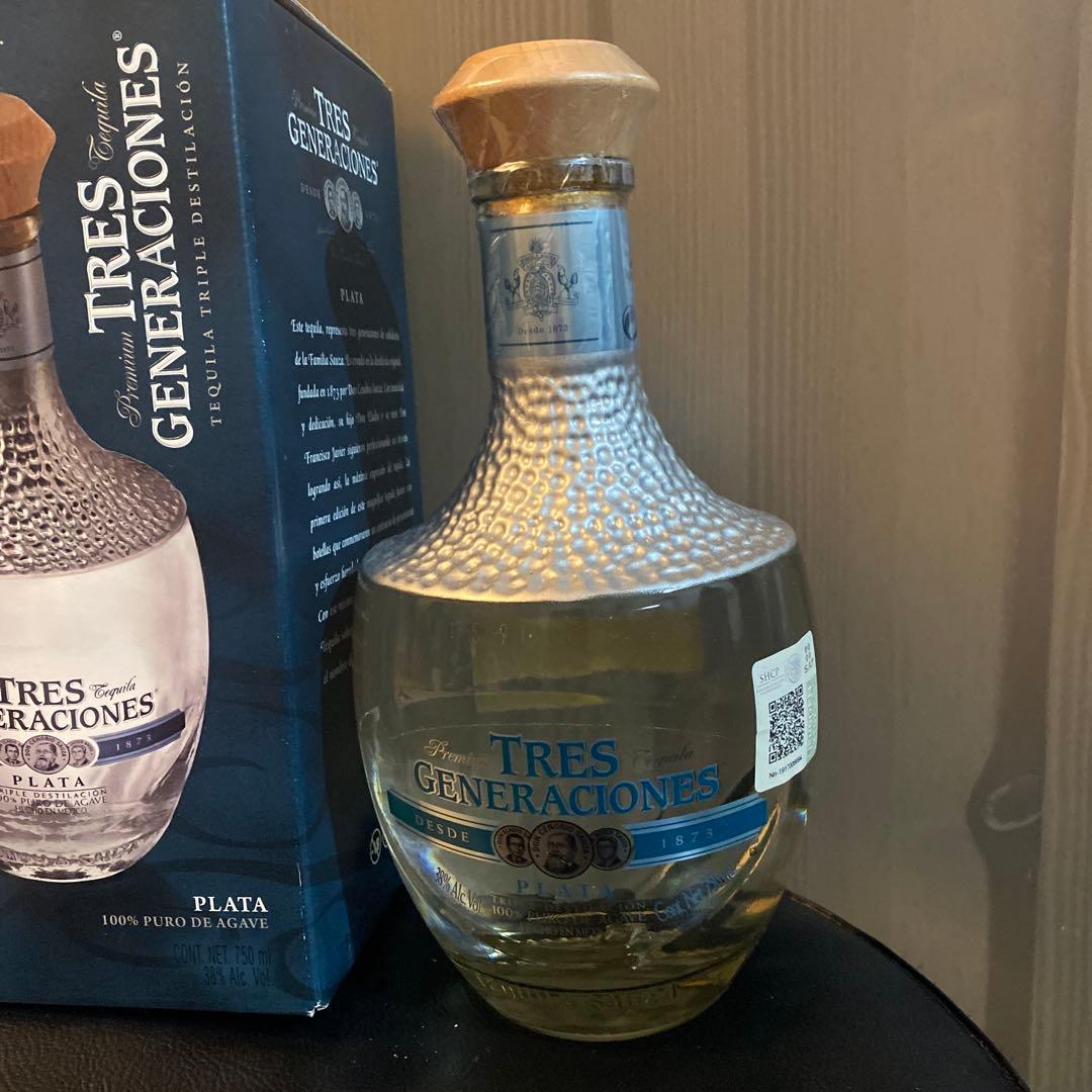 Tres Generaciones Plata Tequila テキーラ