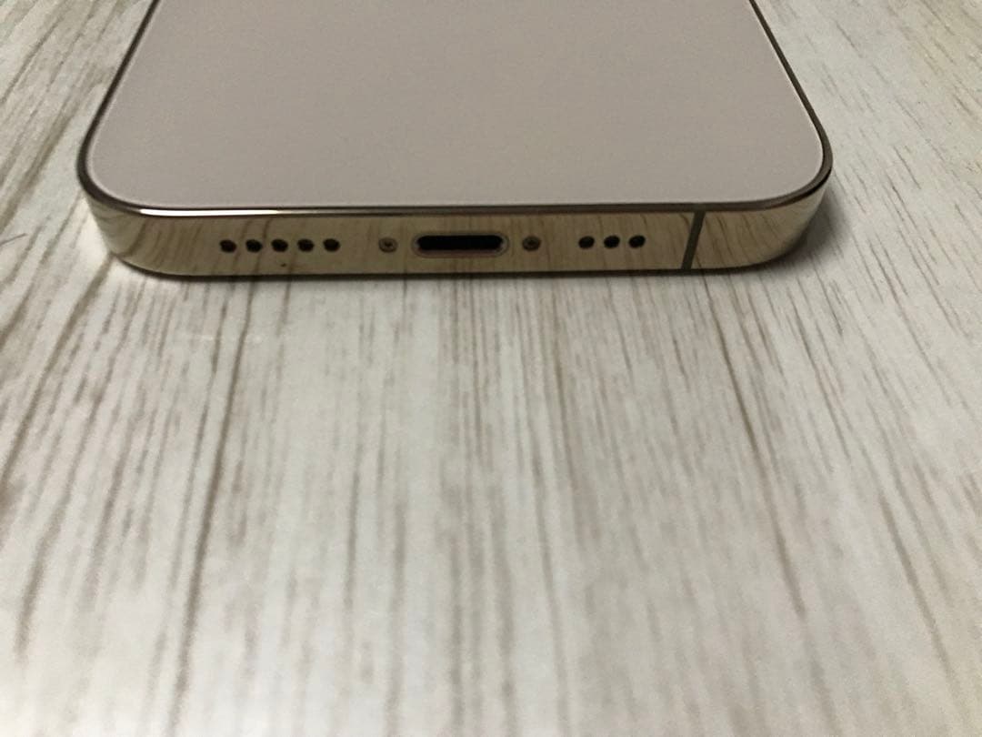 Apple iPhone 12 Pro ゴールド本体