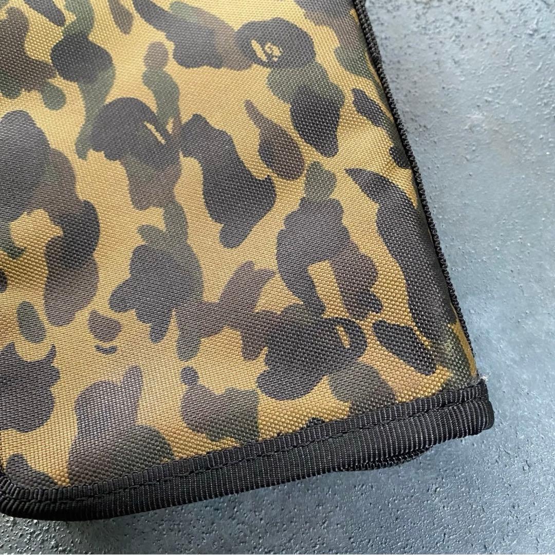 A BATHING APE × PORTER 1st Camo パスポートケース