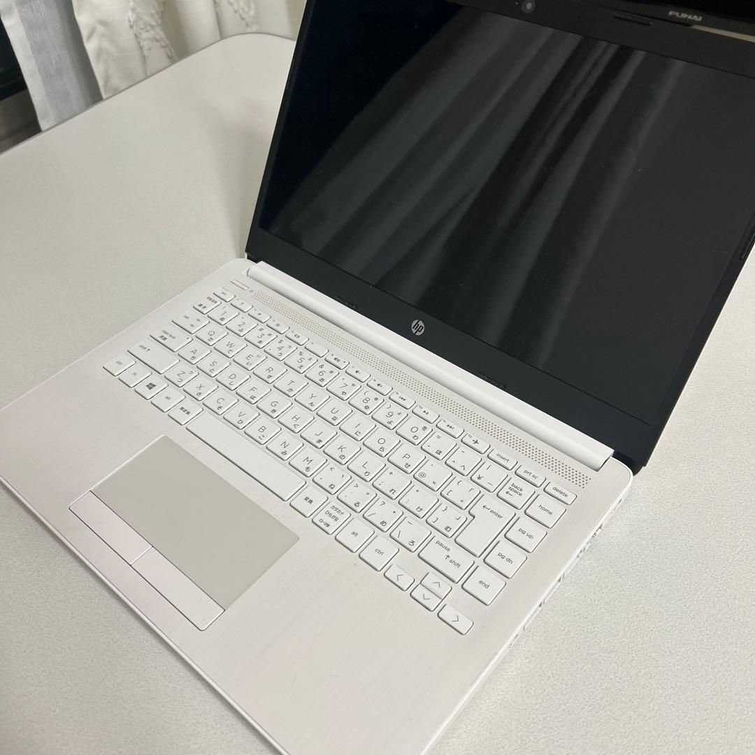 HP ホワイト ノートPC USB-C付き