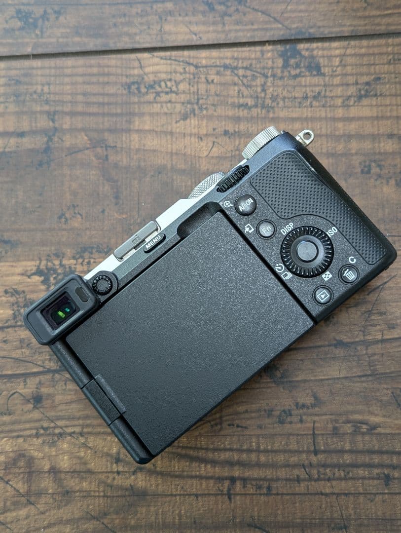 Sony α7C ミラーレス一眼 + バッテリーセット
