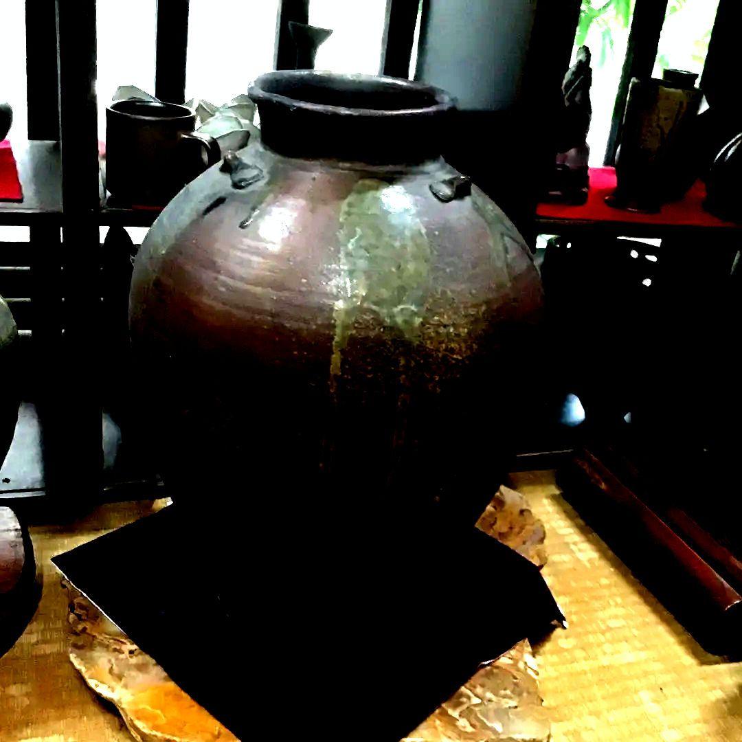古越前焼三耳付大壺です❣️
