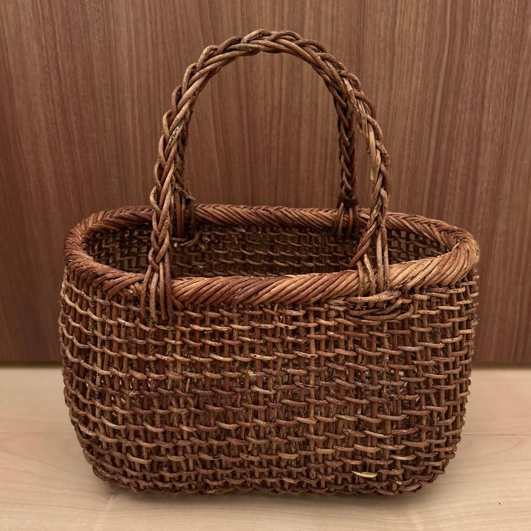 あけび蔓バッグ　籠バッグ