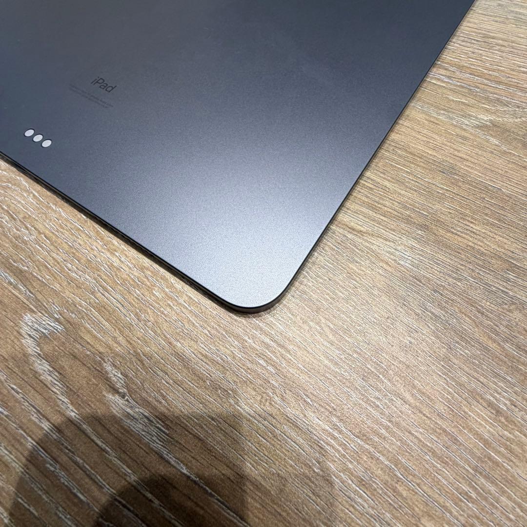 iPad Pro 12.9インチ M1 第5世代Magic Keyboard付