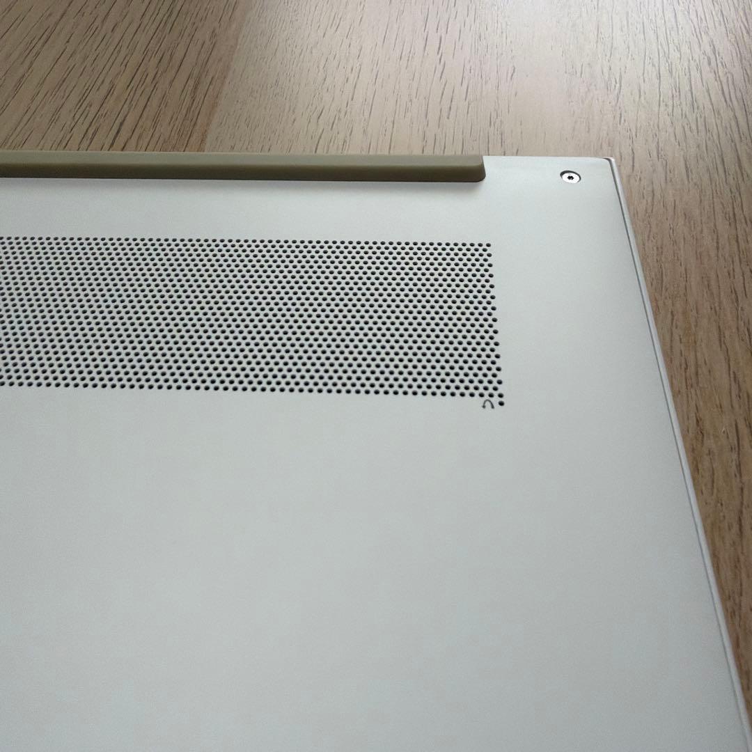 Windowsノート本体 Lenovo Yoga Slim 7 Carbon 13ITL5