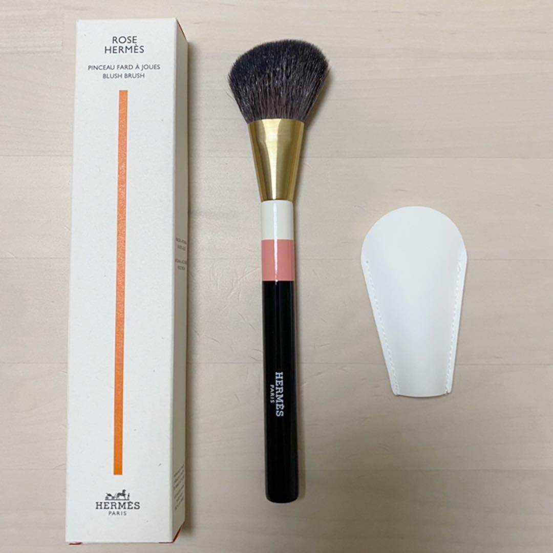《新品未使用》HERMES 《パンソー ファー ア ジュ》エルメス　チークブラシ