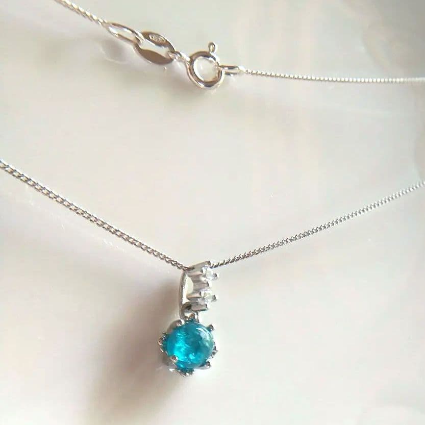 0.59ct アパタイト ペンダント