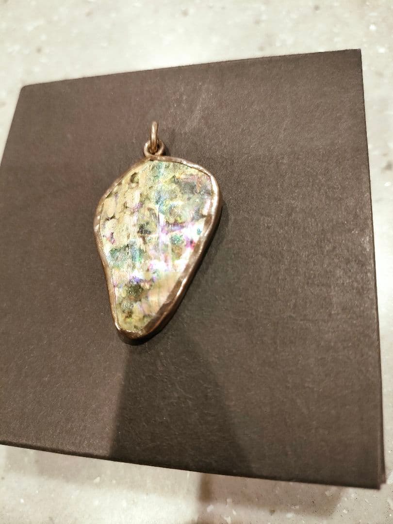 ローマングラス　ネックレストップ
