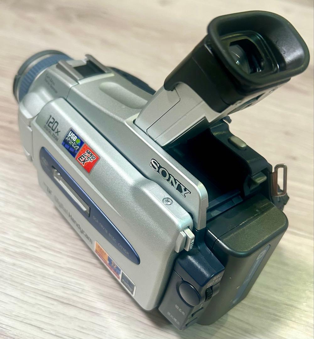 Sony DCR-TRV18 ビデオカメラ 本体