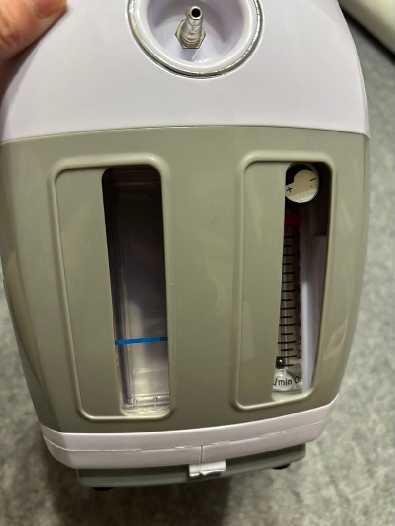 【使用37時間のみ】酸素濃縮器 犬猫 酸素室 ペット介護 残量99%あり