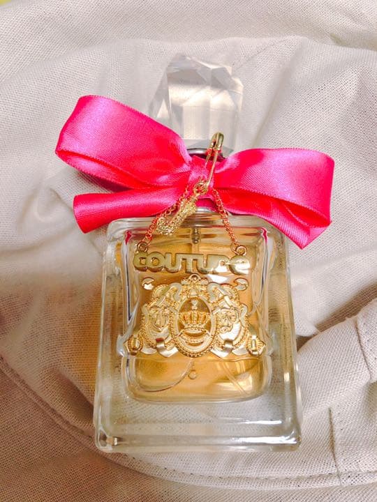 【美品】ジューシークチュール  ビバ ラ ジューシー オーデパルファム　50ml