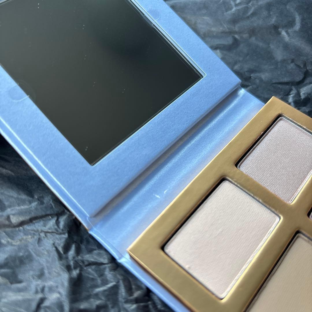 MAC Cinderella アイシャドウ　ディズニー　コラボ　40周年　限定