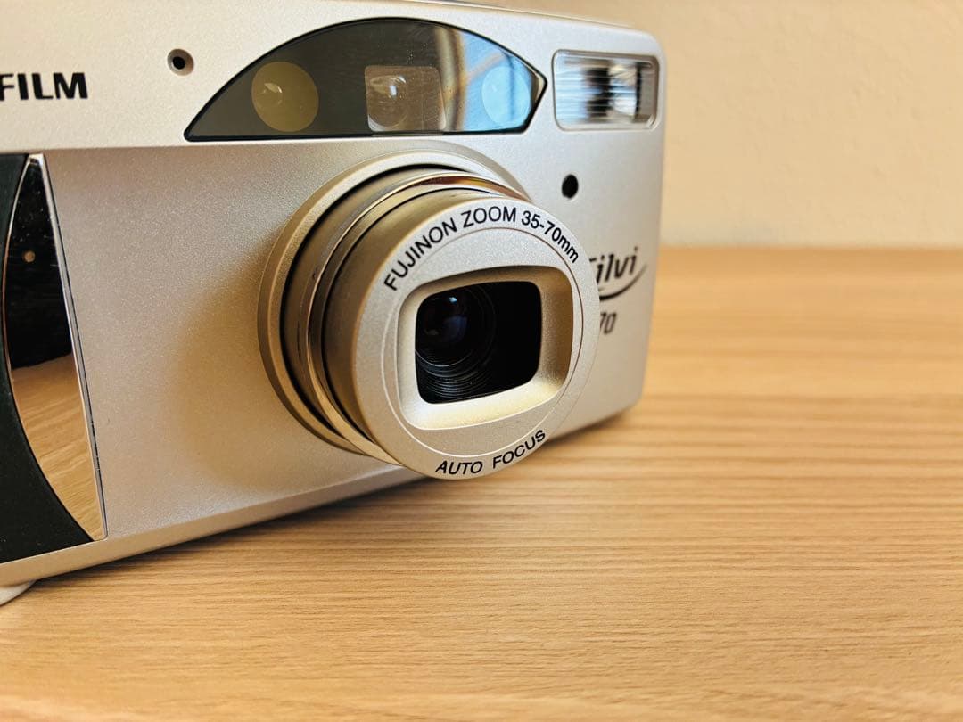 Fujifilm Silvi 70 コンパクトカメラ　動作確認済