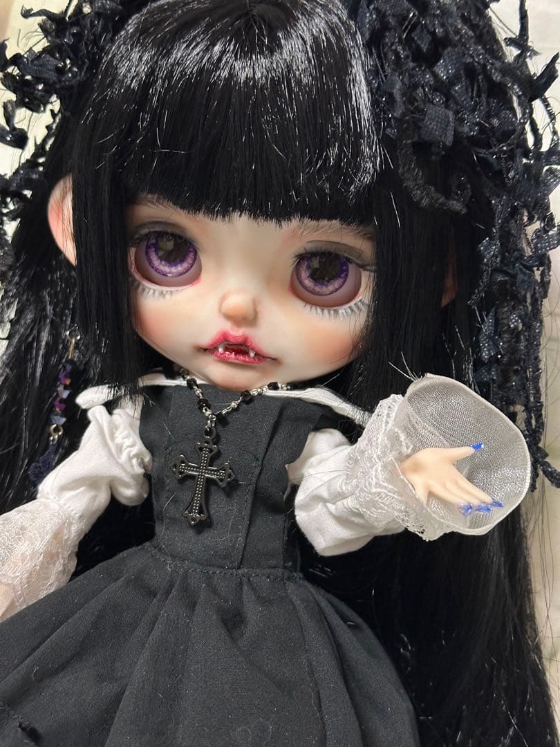 アイシードール 本体　女の子　アウトフィット付き　アリス