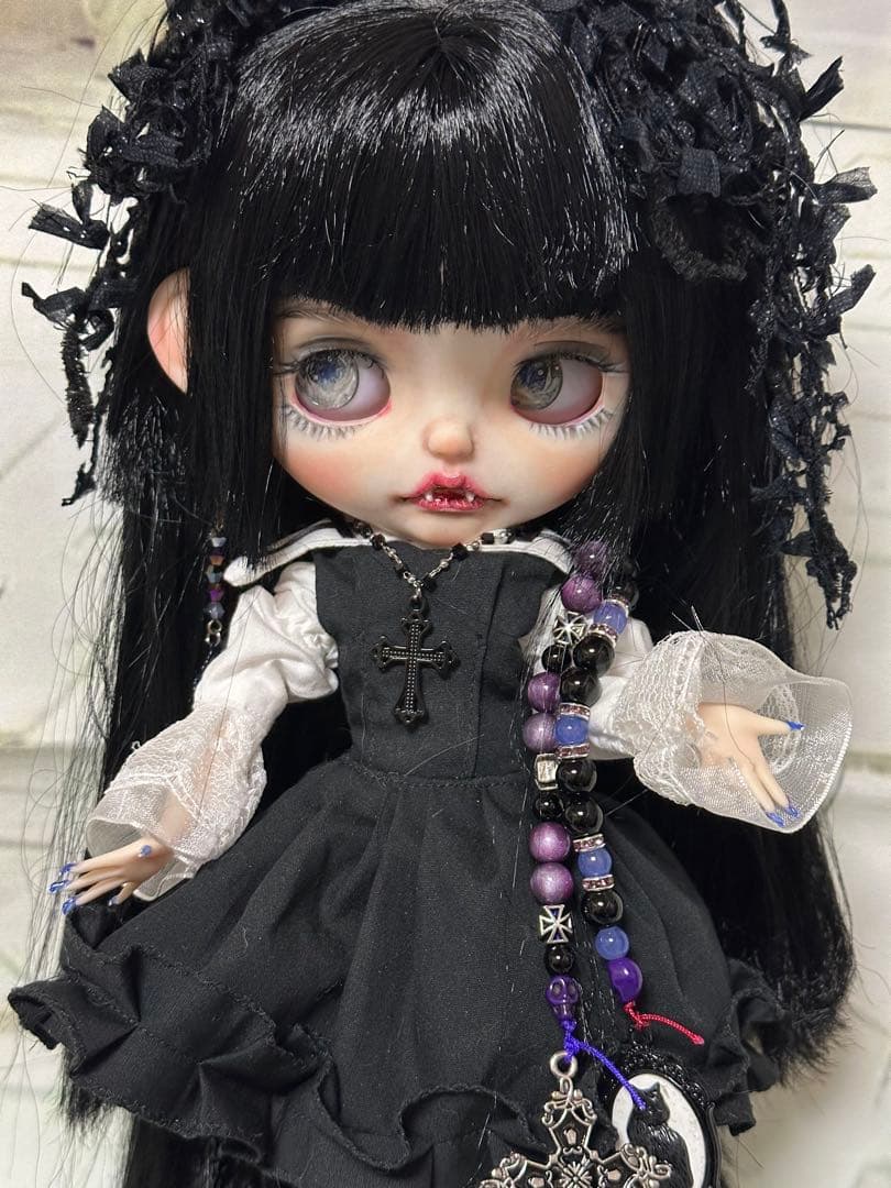 アイシードール 本体　女の子　アウトフィット付き　アリス