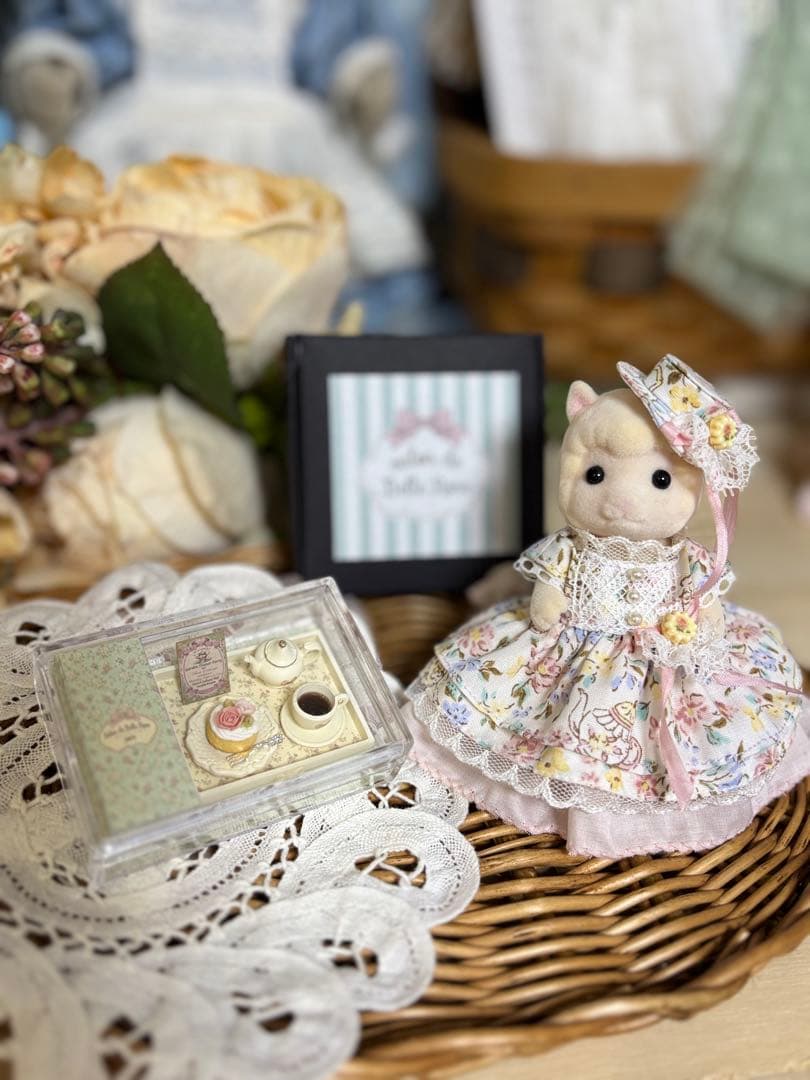 花柄ドレスとティータイムセット(コーヒータイプ②)