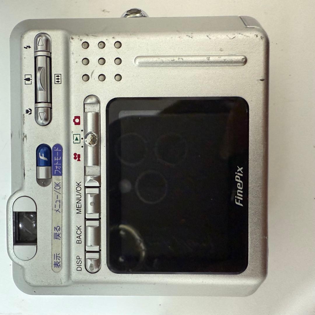 Fujifilm FinePix F420 単4電池稼働 コンパクトデジカメ