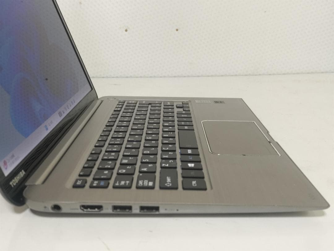 お買得！！東芝 dynabook 8GB SSD 128GB Win11★H8