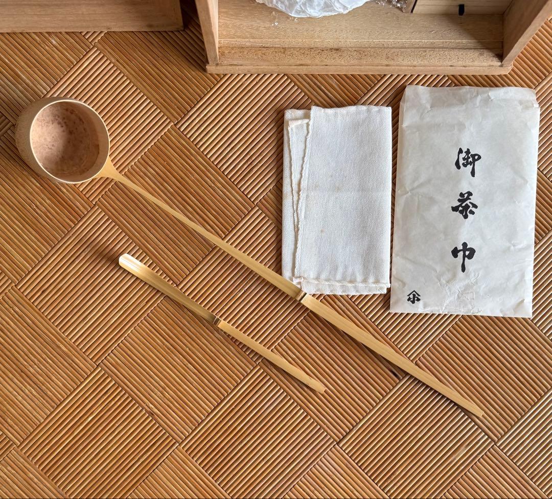SNT1659【未使用品】煎茶道具 茶道具セット 煎茶椀 茶碗 建水 香合 水指