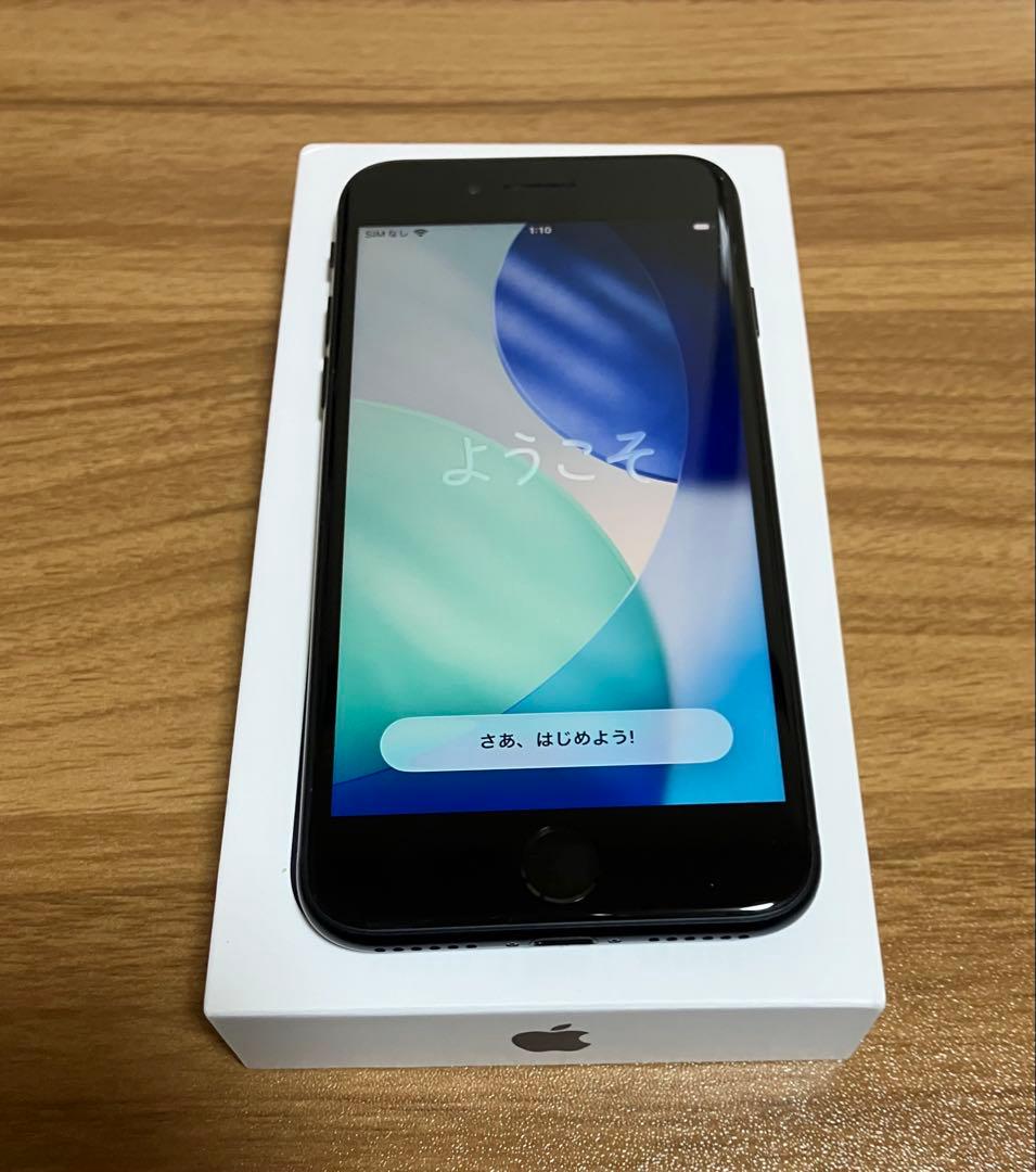 ほぼ未使用Apple 版iPhone SE第3世代 64GB保証ありBT100%
