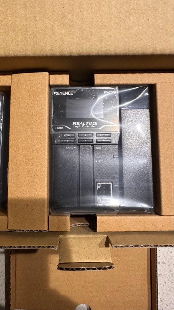 KEYENCE キーエンス KV-7500