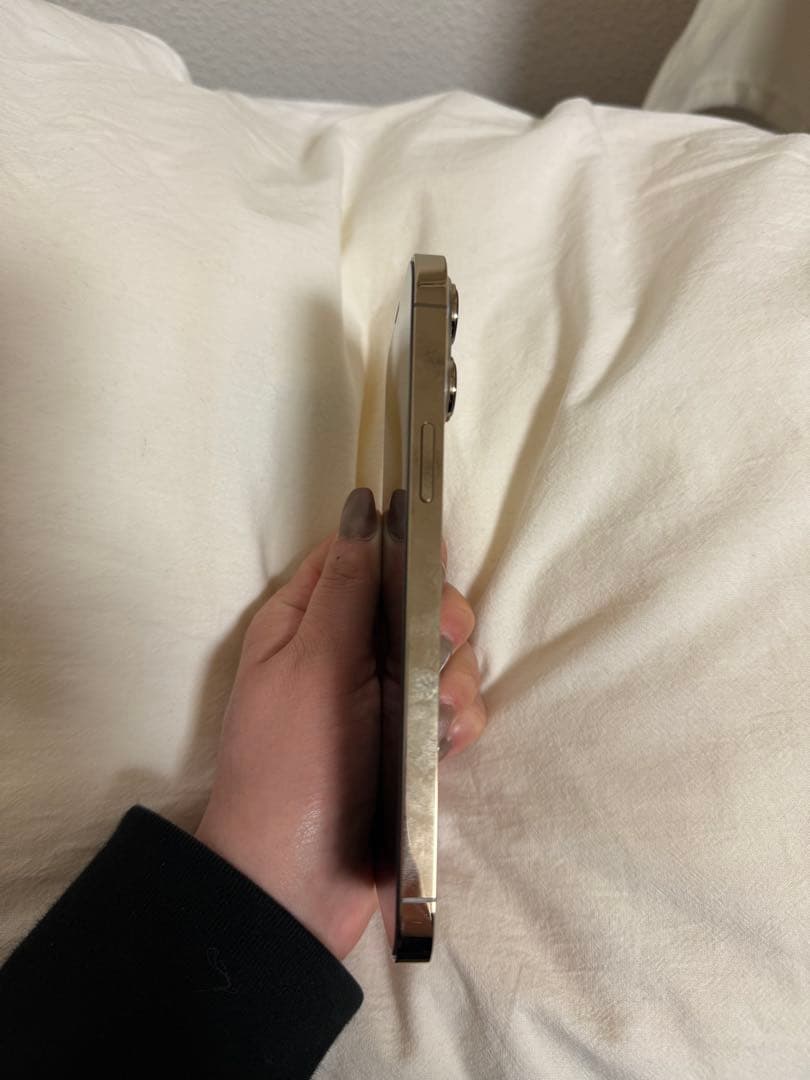 iPhone 13 pro Max 256GB ゴールド