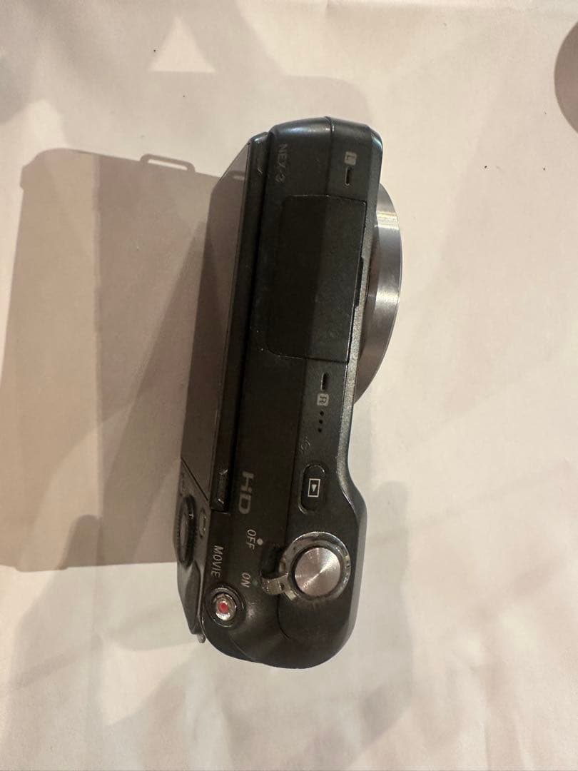 【SALE】Sony nex-3 デジタル一眼レフカメラ 本体と付属品