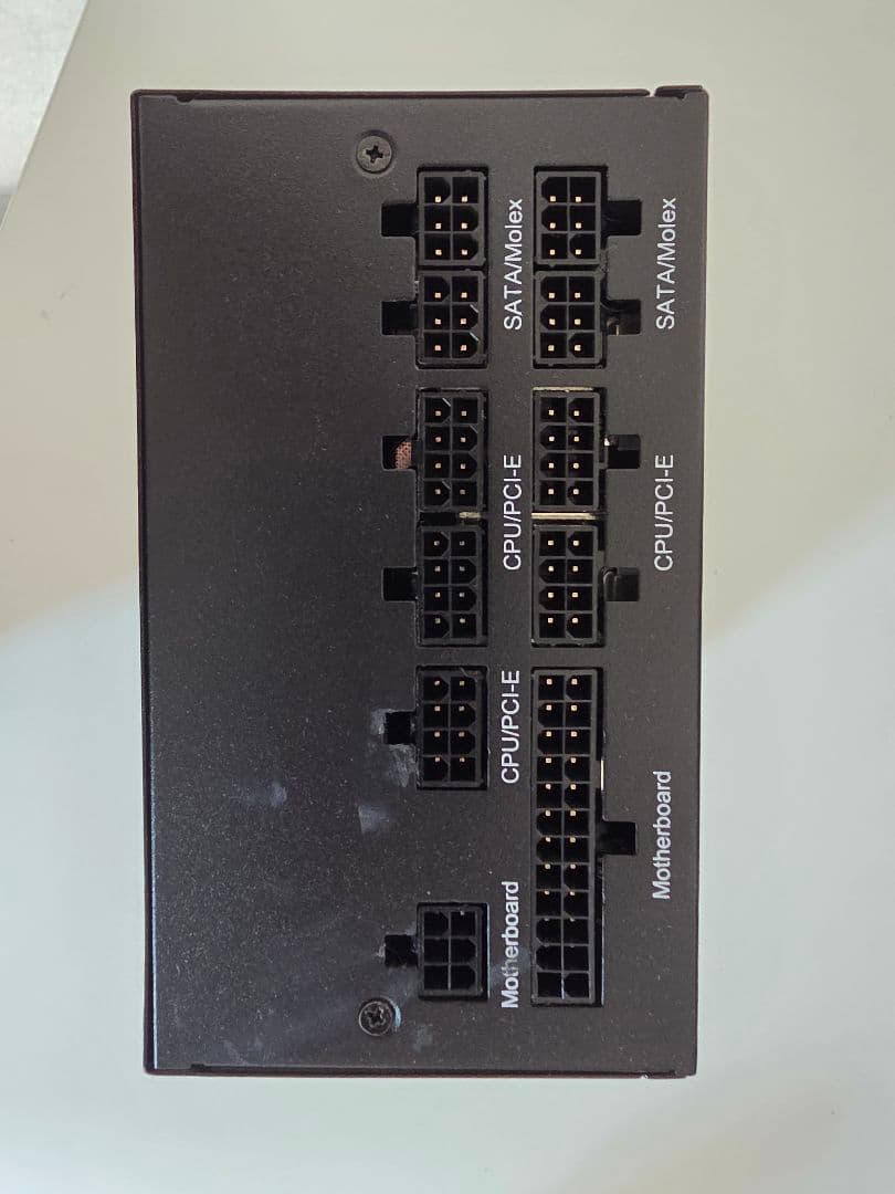 SilverStone DA750 750W電源ユニット80 PLUS Gold