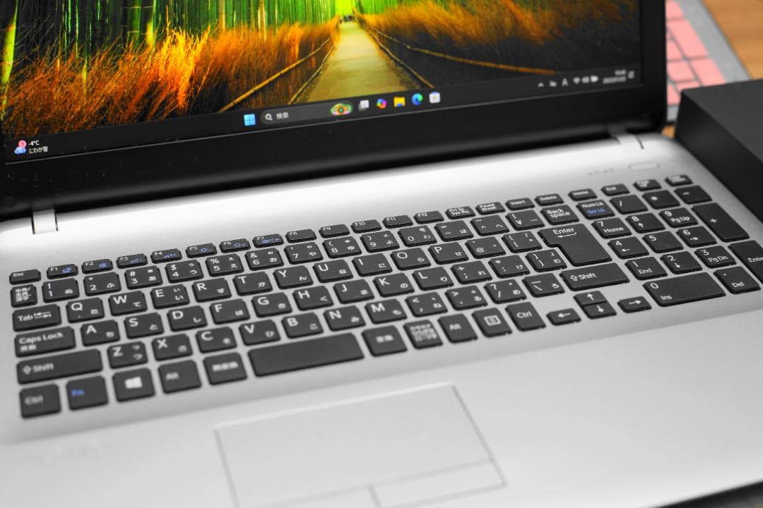 デスクトップを持って街に出よう…VAIO S15 VJS152C11N