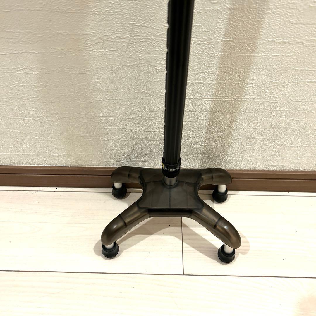 展示品　MIKI ミキ　ソフトグリップ 四点杖　アルミ　介護　杖　怪我　ブラック
