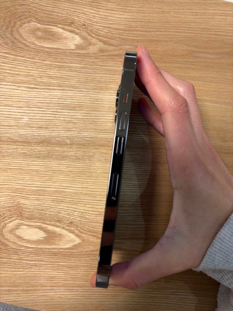 iPhone13Pro 128GB グラファイト SIMフリー バッテリー76%