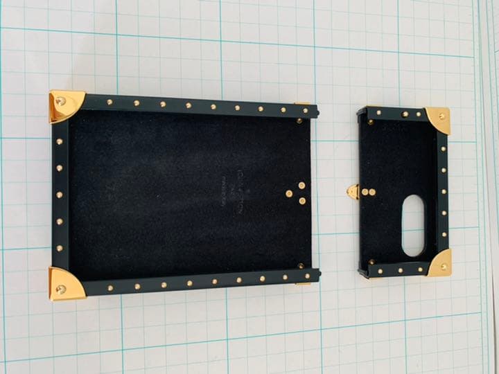 LOUIS VUITTONのスマホケース