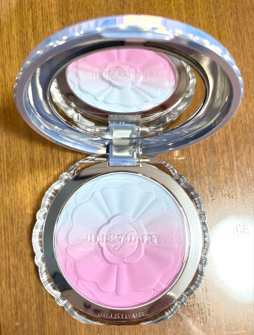 JILL STUART パステルペタルブラッシュ クリスタルラグーンパレス104