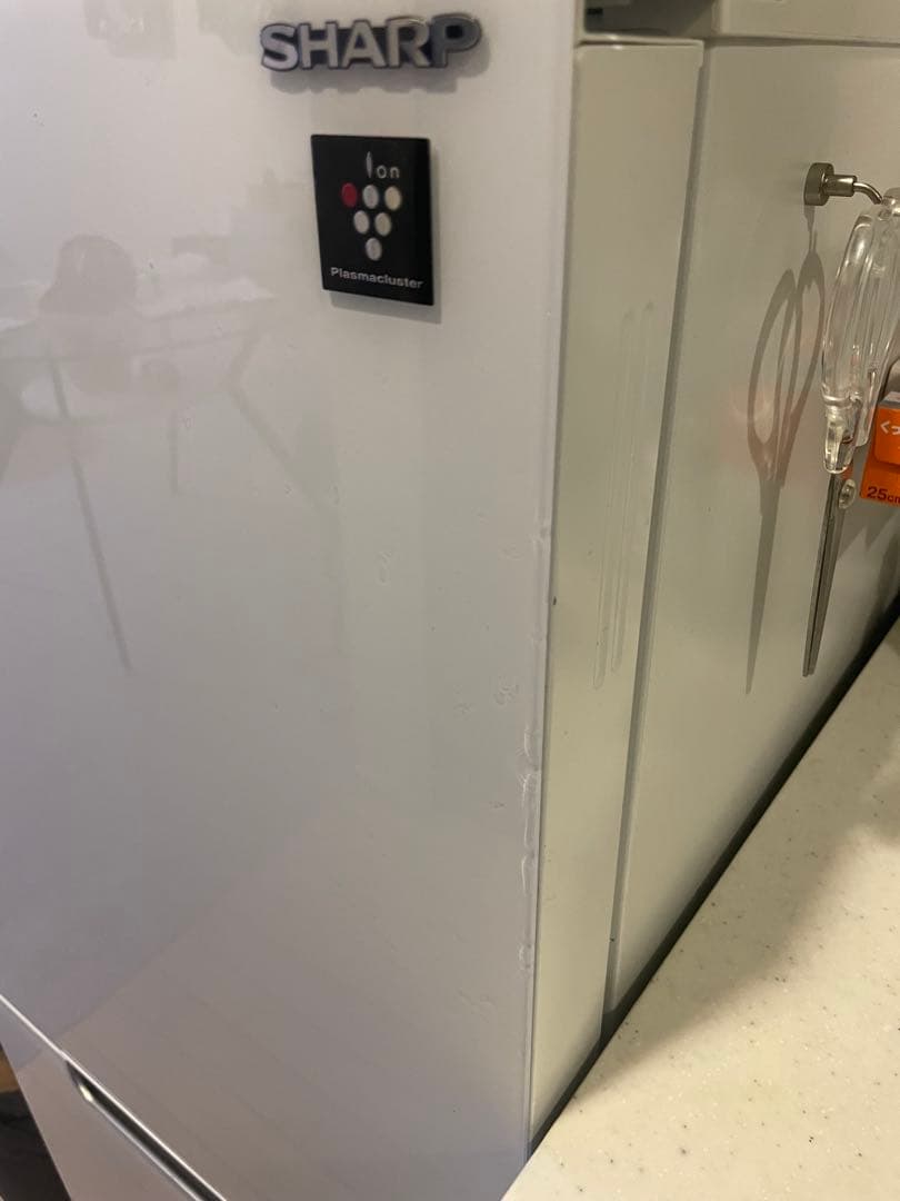 美品 SHARP冷蔵庫プラズマクラスター　2ドア152L ホワイト
